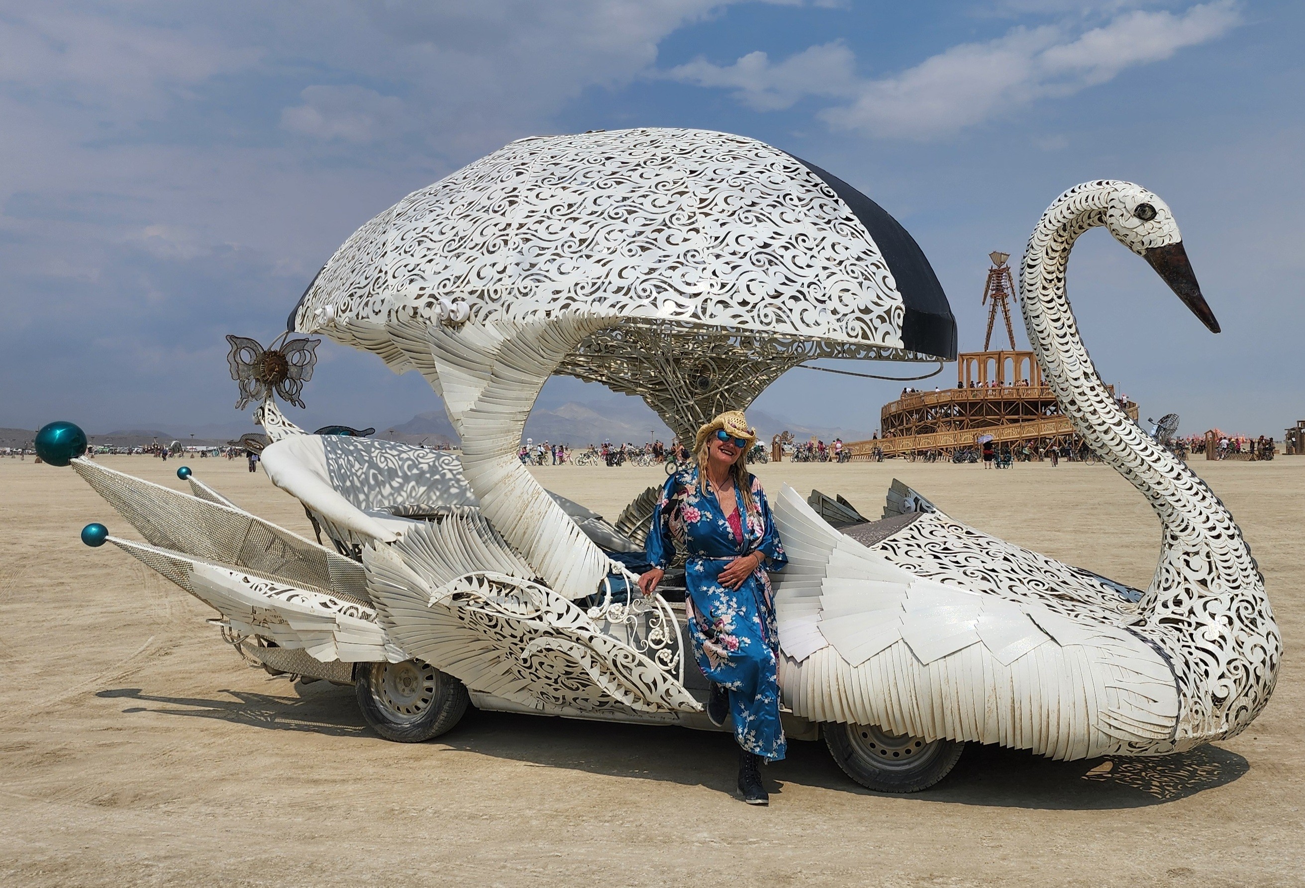TransMission, TransMission by Dana Albany, Haideen, Lisa Lavish 2026